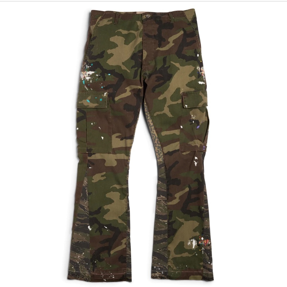 Authentic Gallery Dept.